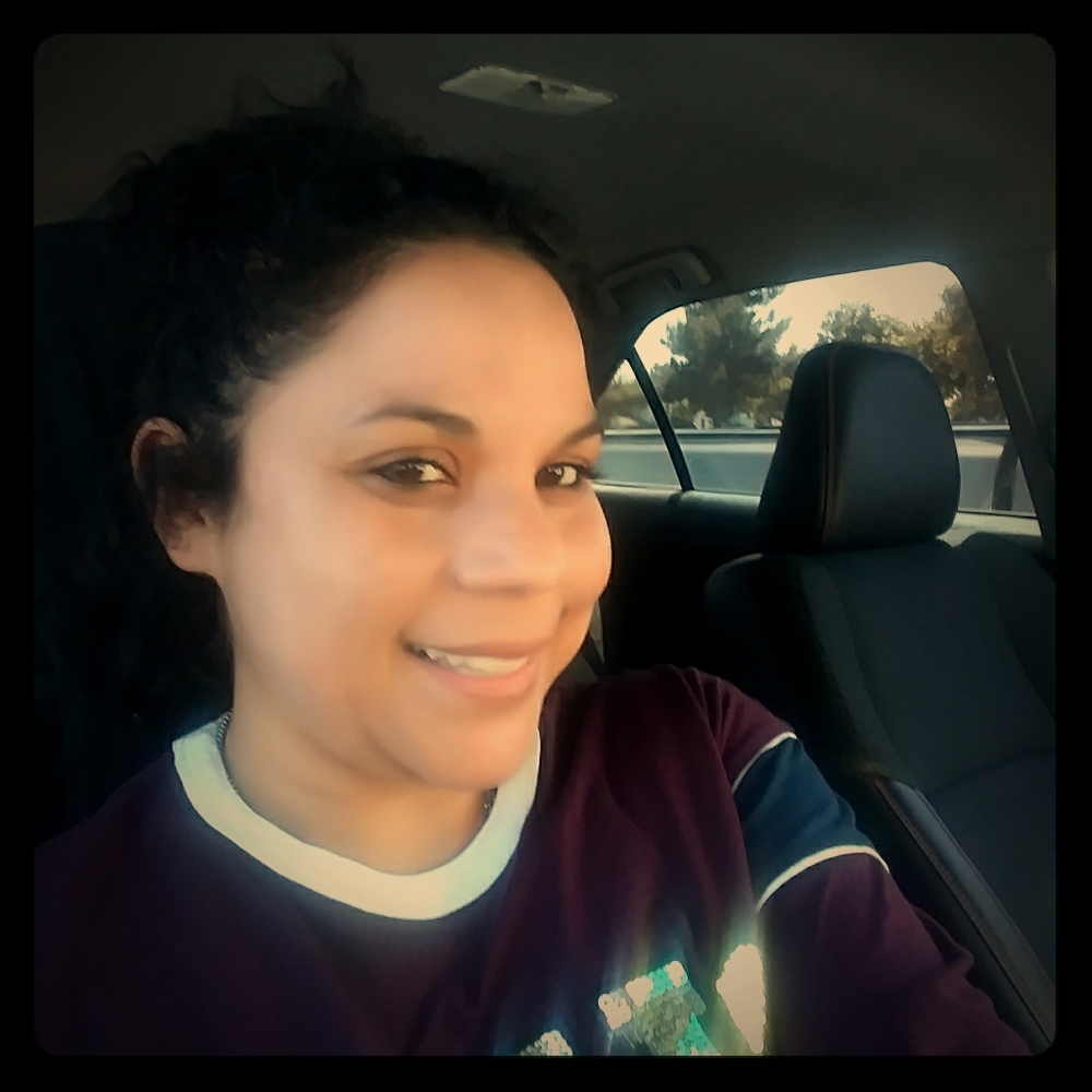Meet your Posher, Gabriela